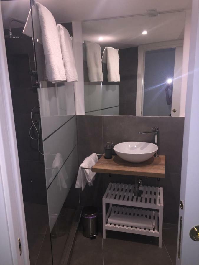 Cosyhomesuite Bed & Breakfast